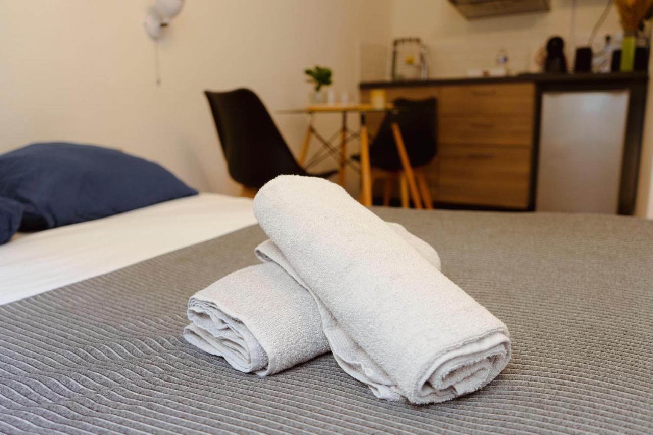 Studios Ideal Pro I Centre-Ville & Parking Gratuit Châtellerault Екстериор снимка