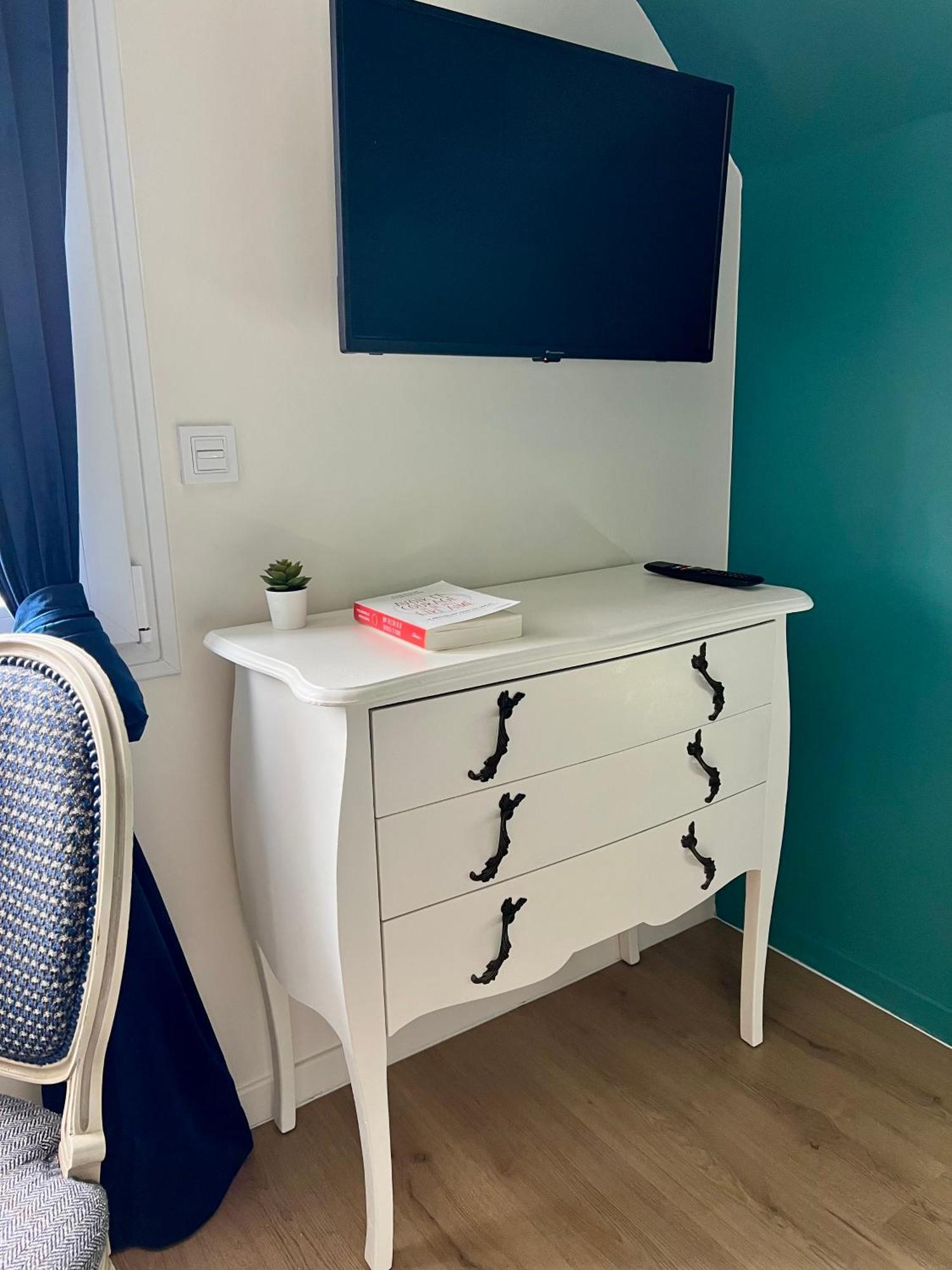 Studios Ideal Pro I Centre-Ville & Parking Gratuit Châtellerault Екстериор снимка