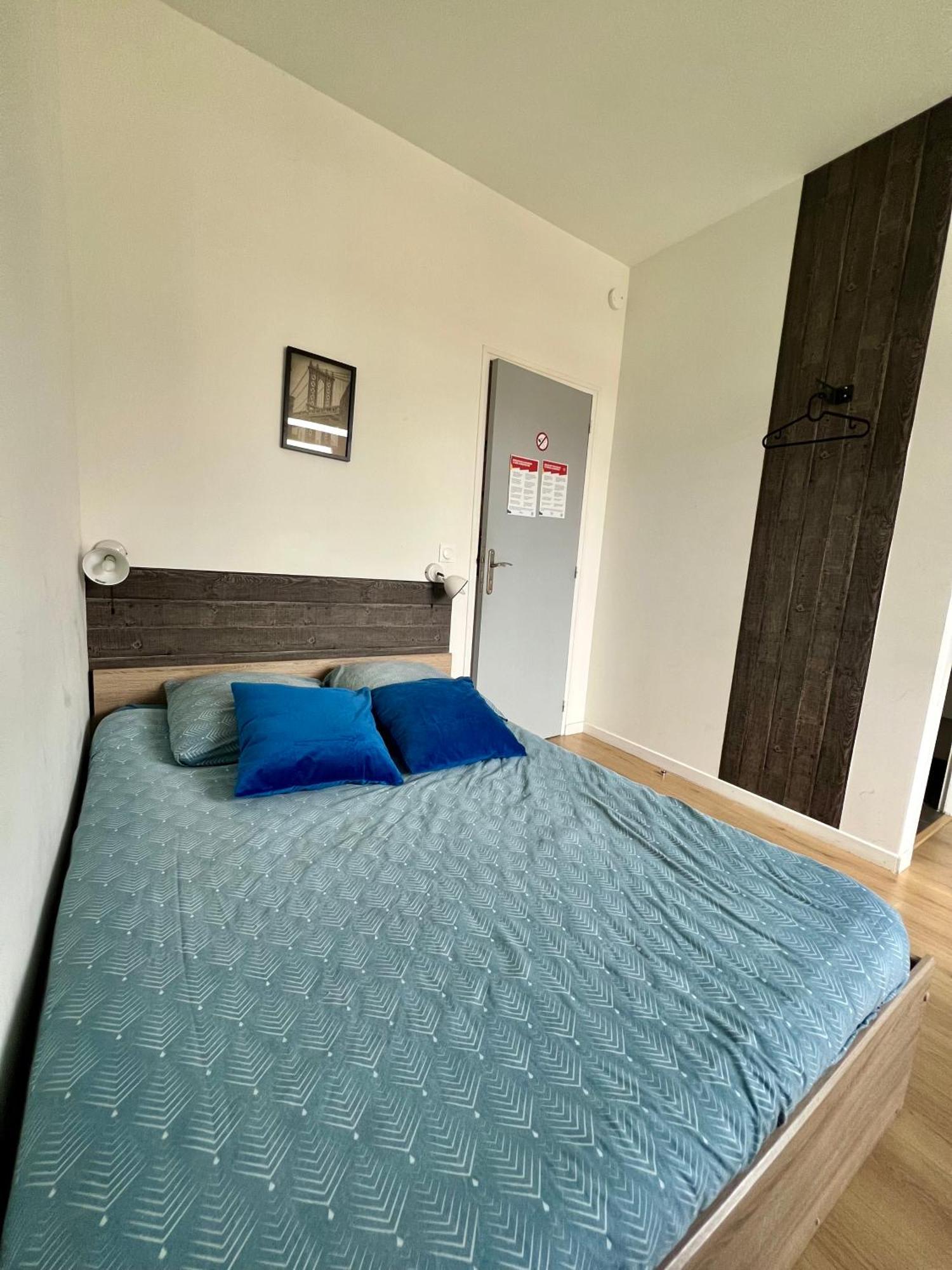 Studios Ideal Pro I Centre-Ville & Parking Gratuit Châtellerault Екстериор снимка